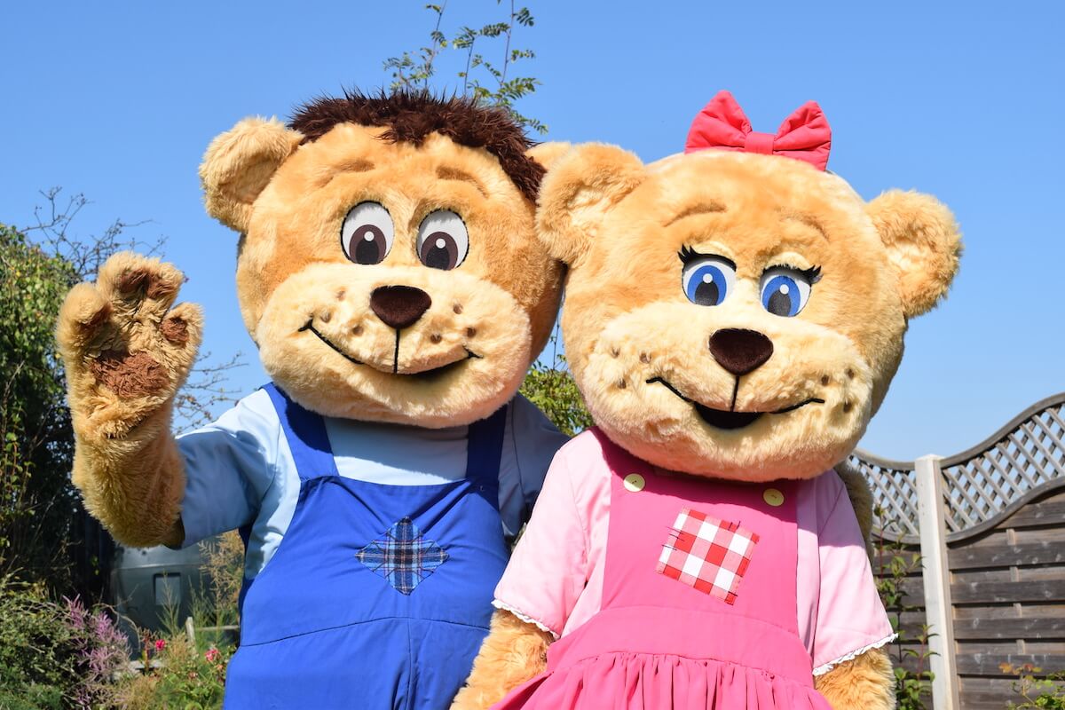 Meet Honey And Sunny At Sundown Adventureland This Mothers Day